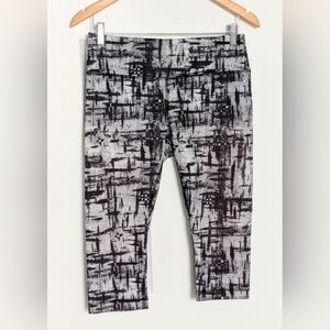 Velocity Women's (Medium) Athletic/Activewear/Athleisure Capris Leggings